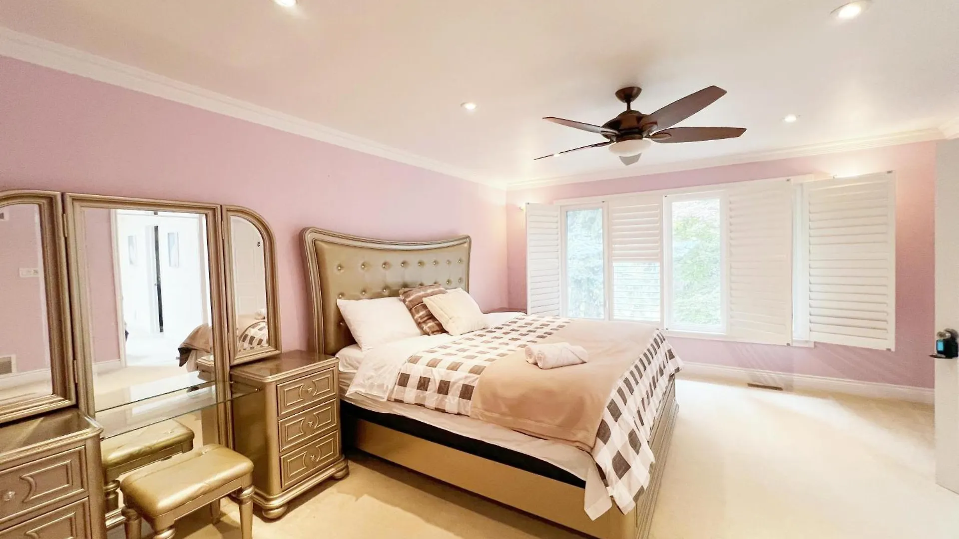 Vihome Toronto