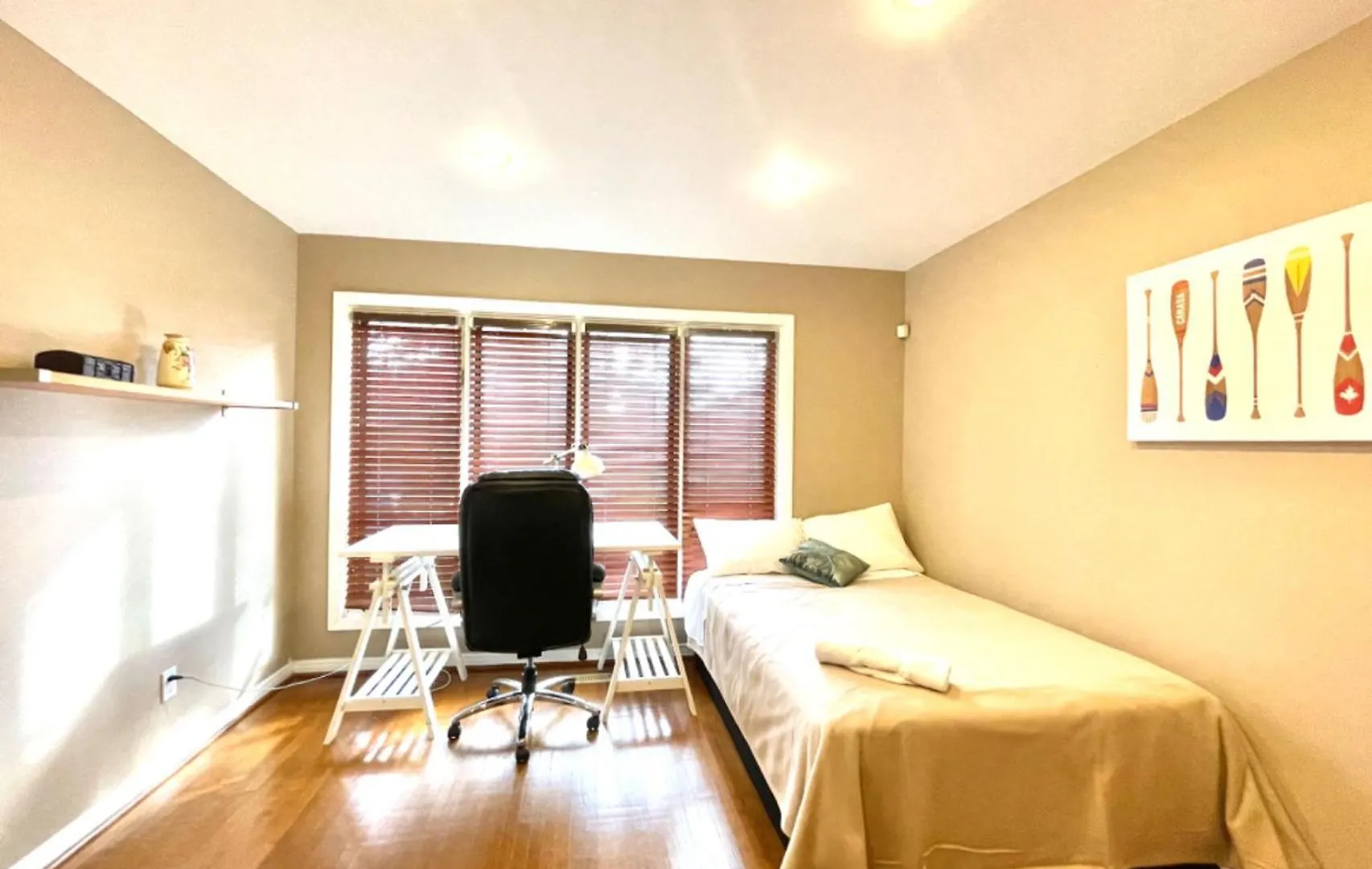 לינה וארוחת בוקר טורונטו Vihome קנדה