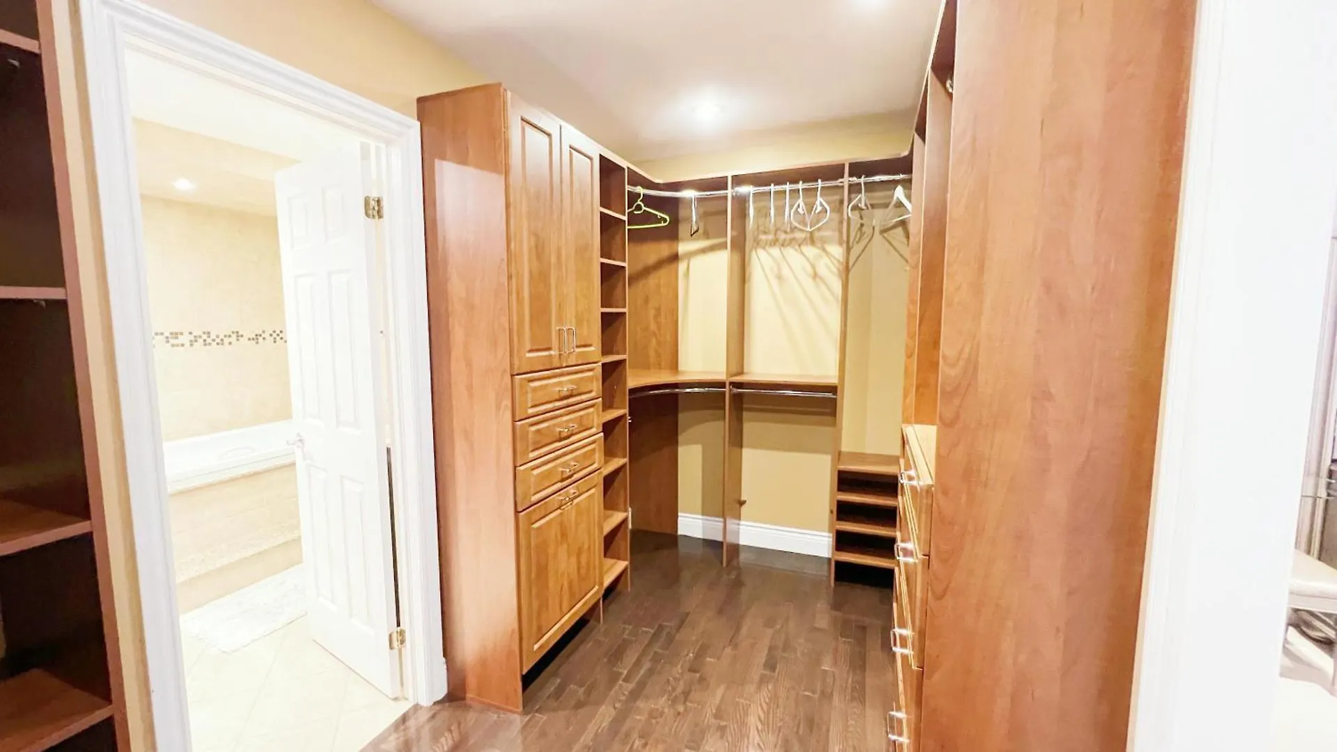 Vihome 토론토 B&B